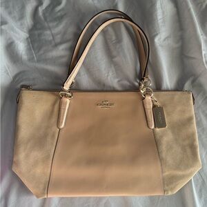 Coach Colorblock Leather Suede Tote Bag Beige Gold Hardware